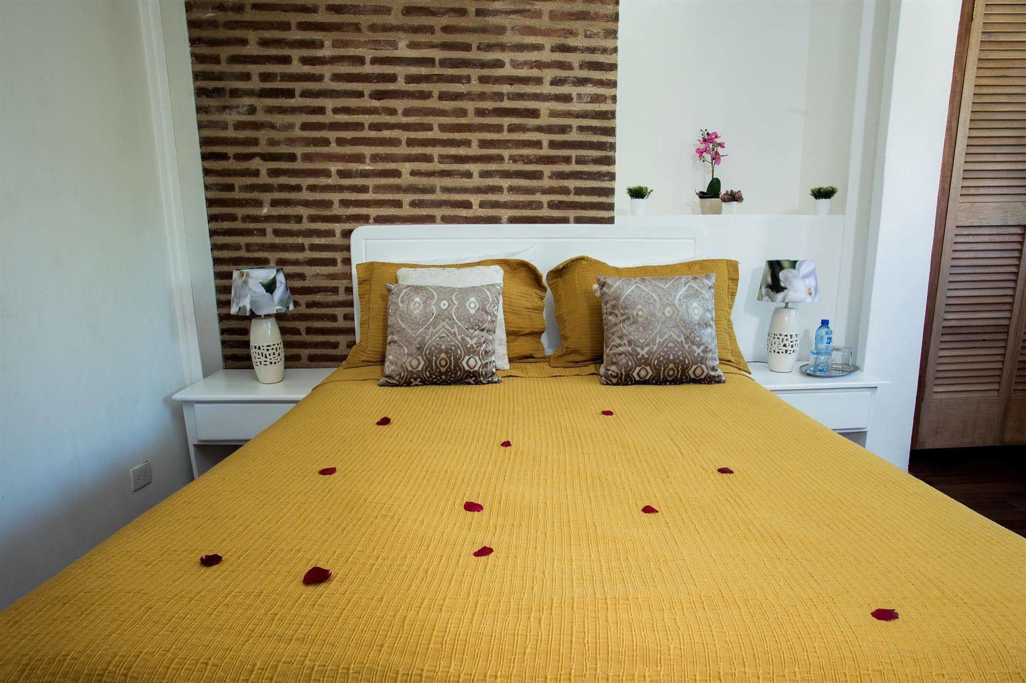 Hotel Portes 9 Santo Domingo Dış mekan fotoğraf